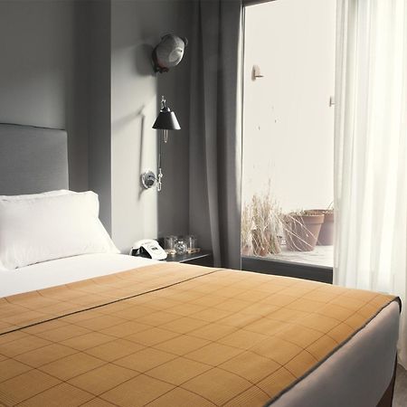 Yurbban Trafalgar Hotel Barcelona Szoba fotó
