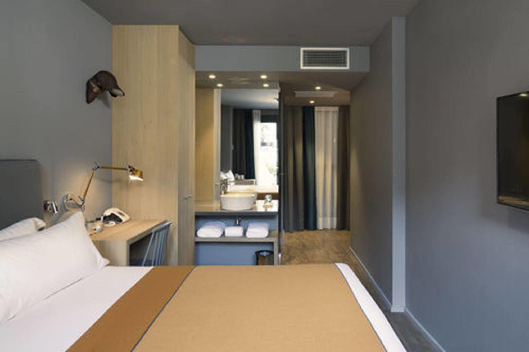 Yurbban Trafalgar Hotel Barcelona Kültér fotó