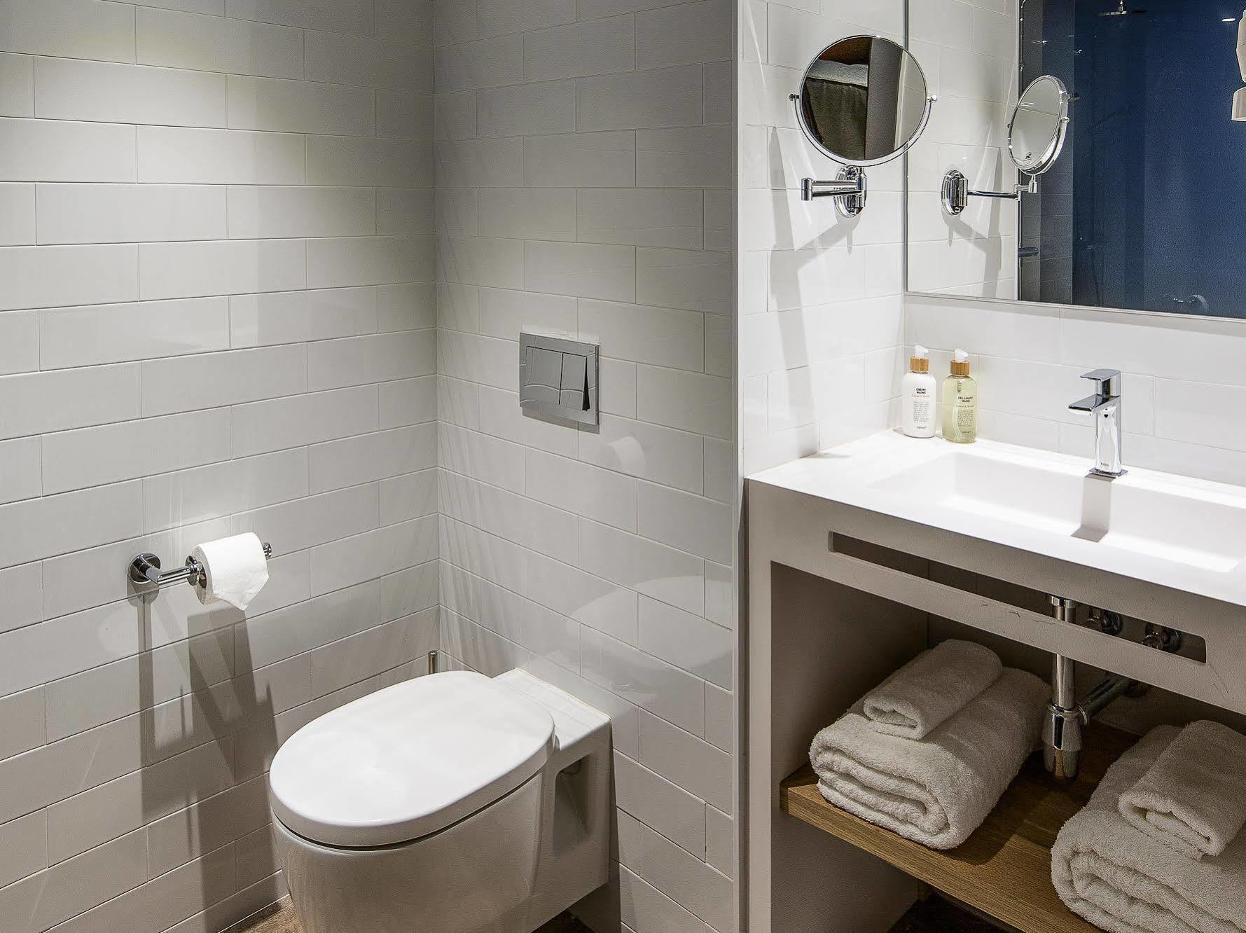 Yurbban Trafalgar Hotel Barcelona Kültér fotó