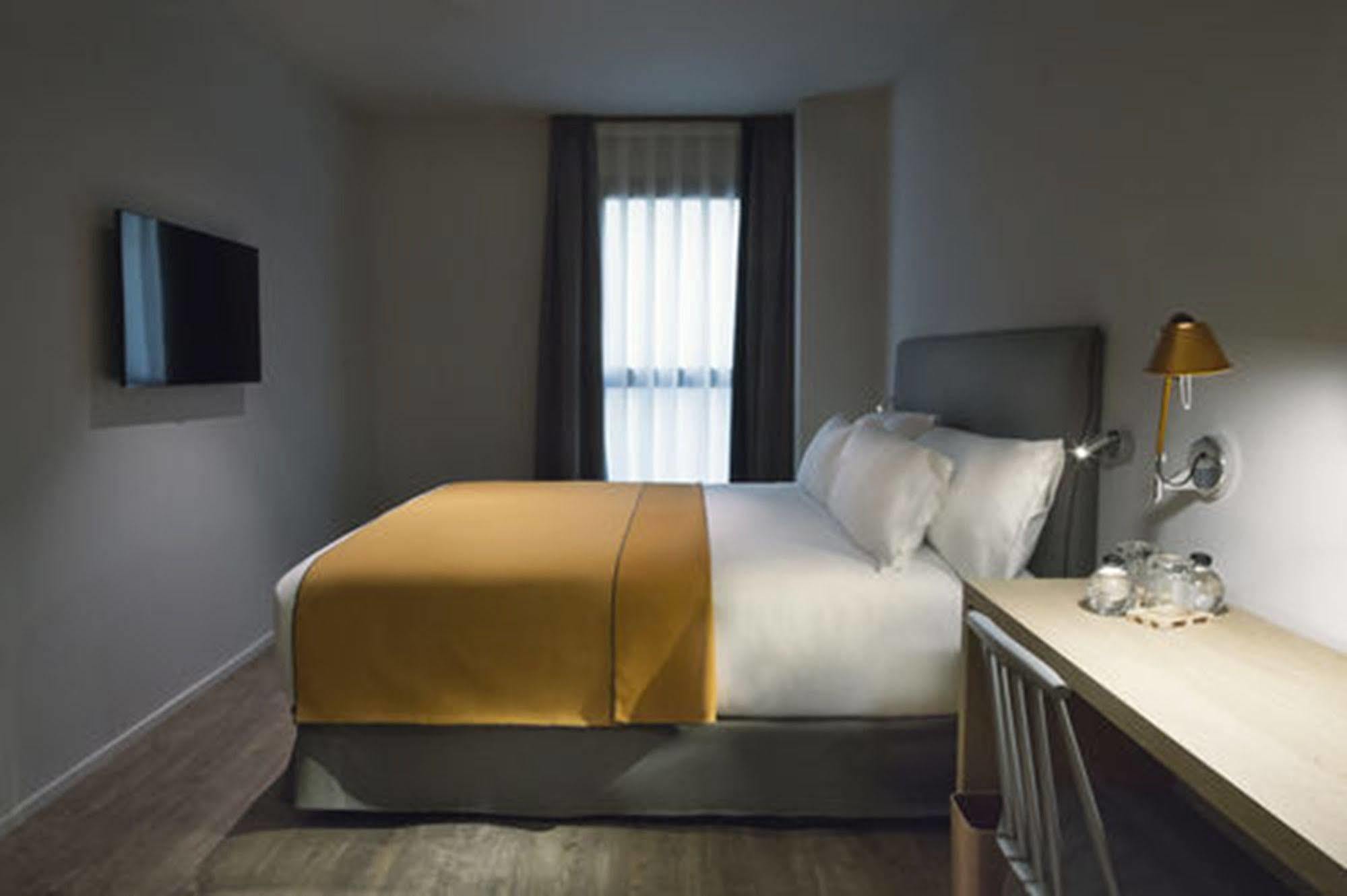 Yurbban Trafalgar Hotel Barcelona Kültér fotó