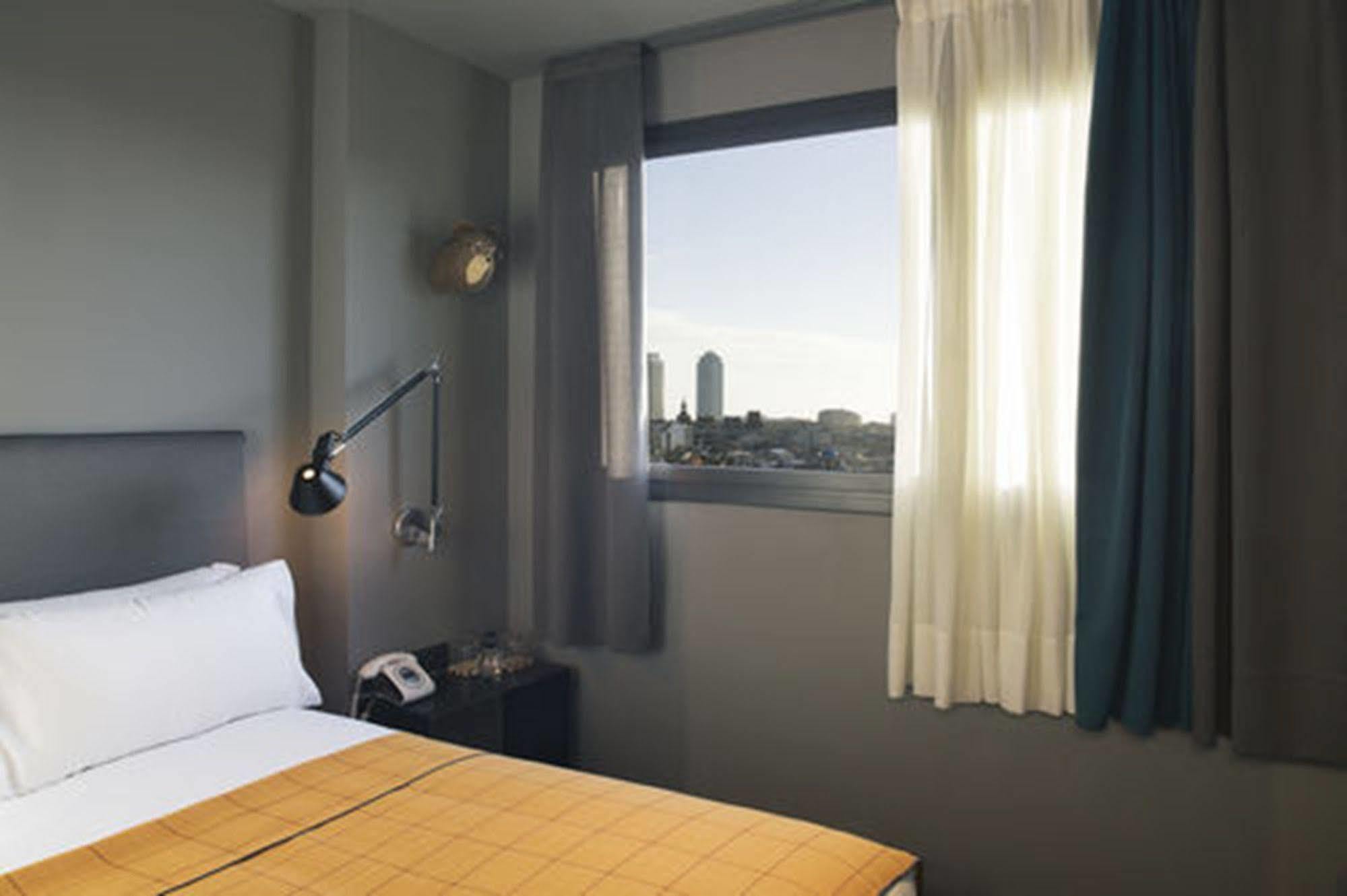 Yurbban Trafalgar Hotel Barcelona Kültér fotó